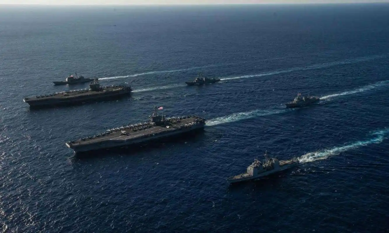 据海外媒体报道称,美军已经提出了在中东地区部署双航母战斗群的计划