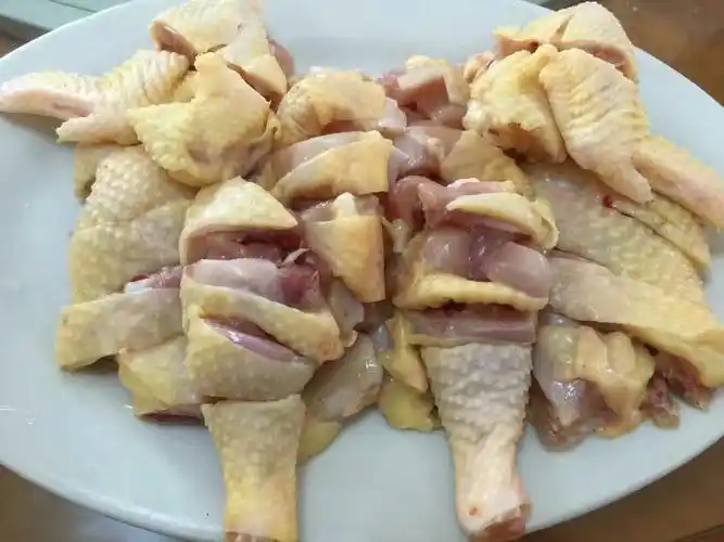 其它 老公鸡,老母鸡,风干鸡 写美篇摆盘用于火锅料理的鸡(底料应选择