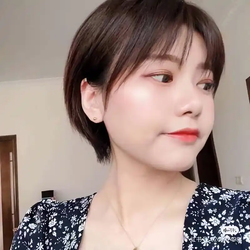 什么"脸型"就留什么"发型"!圆脸适合卷发,秒变小仙女