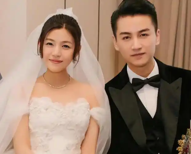 陈晓新剧开播营销睡在我上铺的老婆和陈妍希婚变话题又热起来