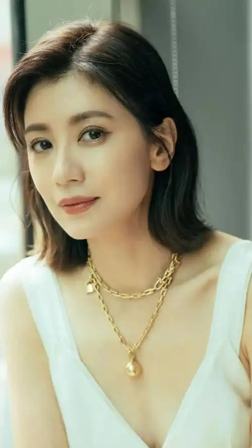 贾静雯,10张精美的照片_网易订阅