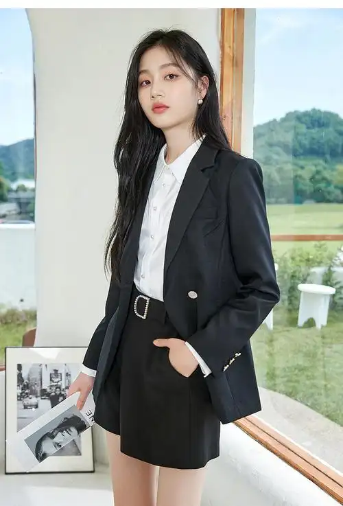 秋水伊人女式西服秋装2021年新款女装时尚修身短款长袖西装外套女