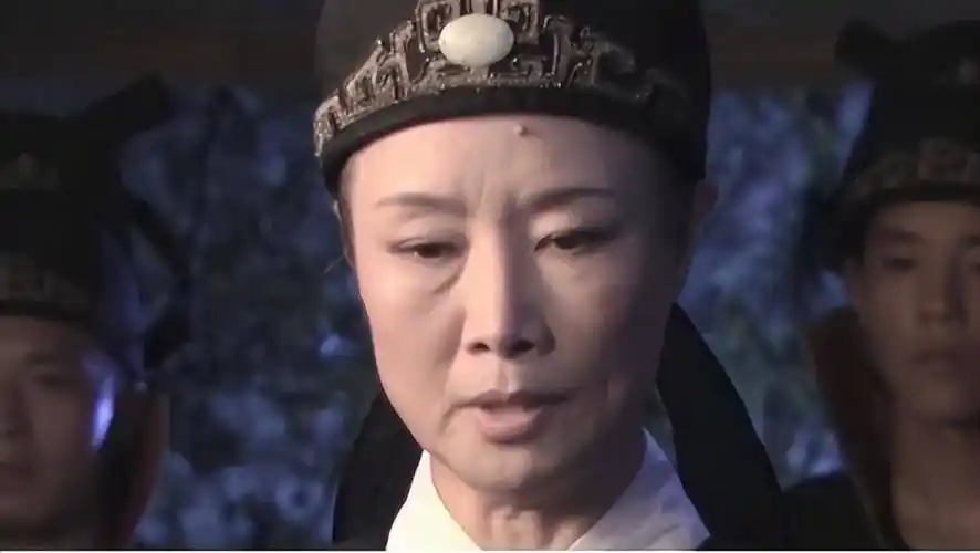 别人演的武则天都是找男宠,只有吕中老师武帝满眼都是社稷啊.