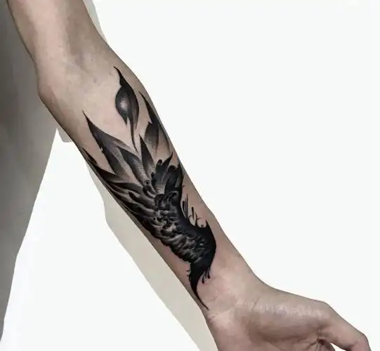 纹身师:無几野纹身店:gameplayer61tattoo羽毛纹身图片tag标签:纹身