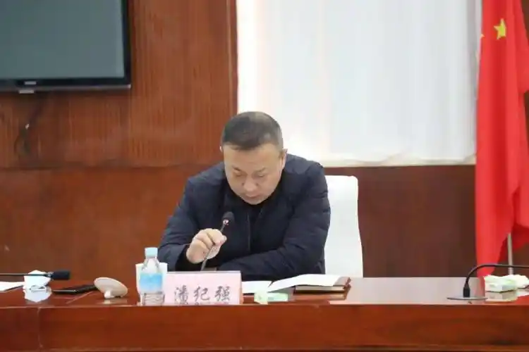 【时政要闻】固安县召开垃圾治理专题调度会议