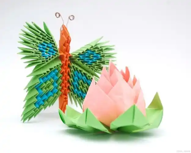 对于小学生之间来说,亲手做的手工礼物是非常有意义的.