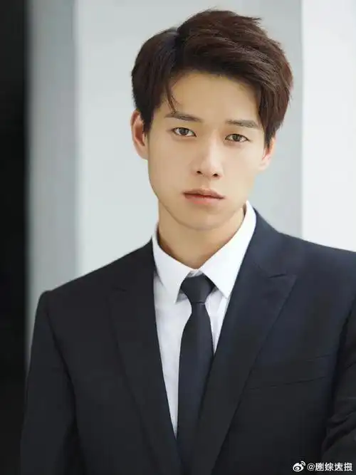 28岁的魏大勋##魏大勋28岁vs34岁