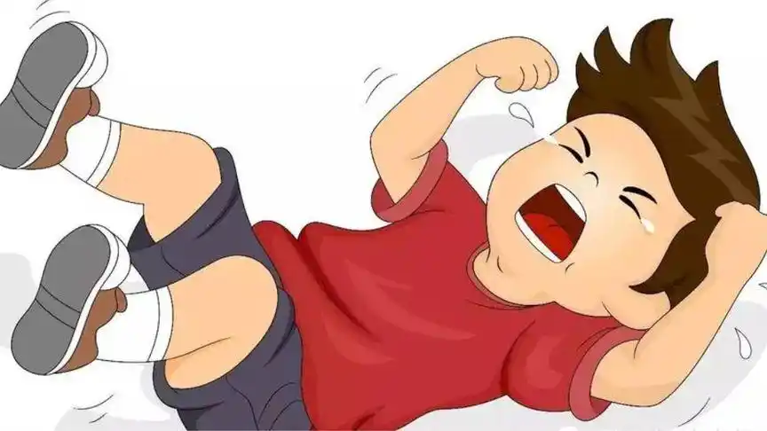 "熊孩子"将小伙伴推下高台致伤,监护人应担责吗?