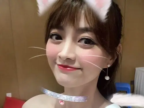 1万人关注,欢迎关注我的微博:主播潘小蓉,我的