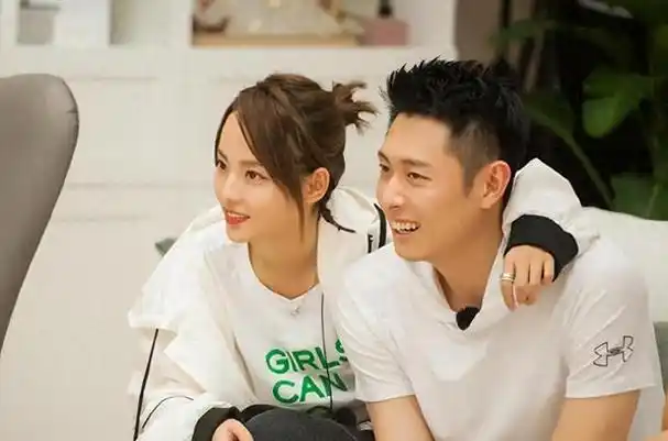 靠美貌翻身的张嘉倪,这一次,彻底揭开了前任买超的遮羞布