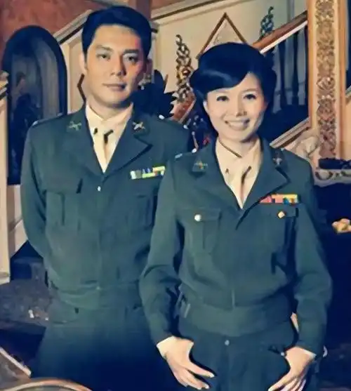 抛弃贤妻娶嫩模的傅程鹏,如今活成了一个"笑话"|程愫|周丽淇|徐正曦