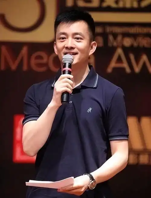 来自北京电视台最帅男主持照片_北京电视台所有男主持人-独家报道