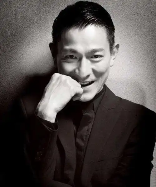 简介:刘德华早年酷帅写真图片,分享一组刘德华图片给大家,图中的明星