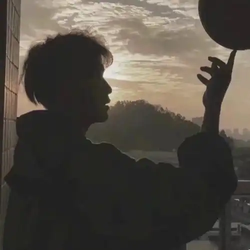 男生头像真人有脸