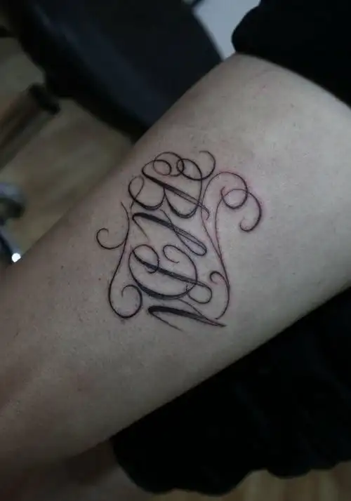 b纹身图片tag标签:纹身师:幻刺tattoo纹身店:幻刺纹身修改纹身纹身