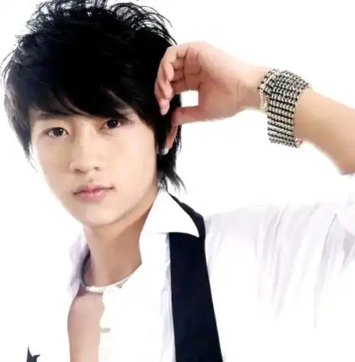 07年首届快乐男声前十名,除了第四名张杰,你还记得谁?