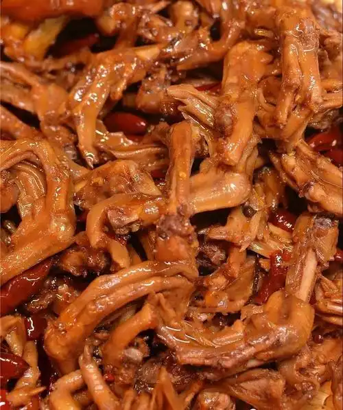 衡东正宗川味卤味店一品王氏现捞鸭脖开业啦11月13号开业当天100斤