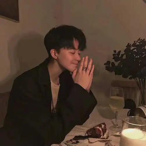 真人情侣头像暖色系哦