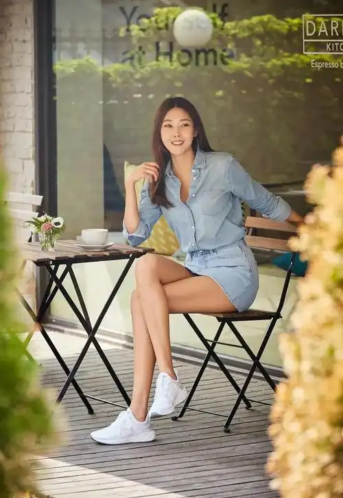 41岁韩国版林志玲也被催婚曾和全炫茂的恋情引热议