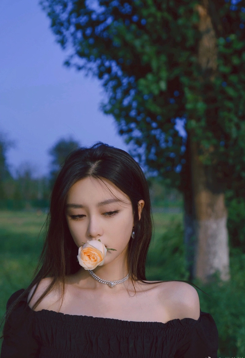 于子洋夏日写真照,只能说,美就一个字