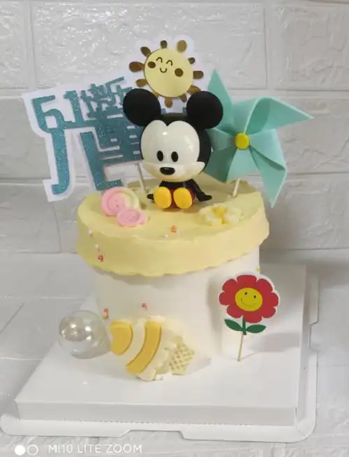 儿童节蛋糕四寸的安佳动物奶油卖了19个