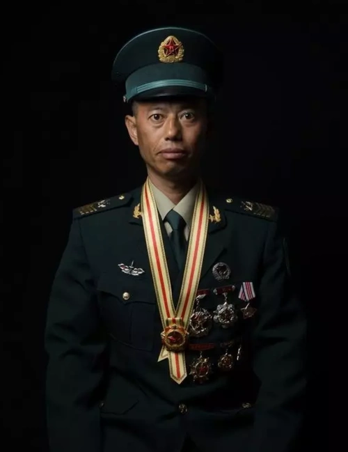 读完这篇文章,就知道这10个人凭什么震撼中国了!