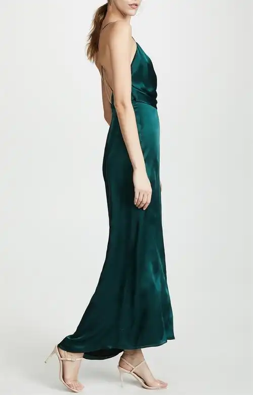 所有行业  服饰 女装 连衣裙  晚礼服  产品风格 丝绸晚礼服为妇女