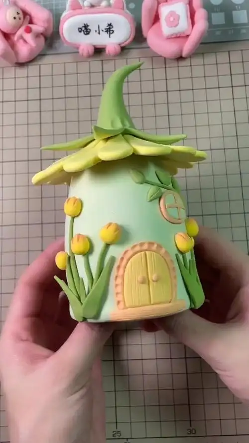 粘土小屋教程,超轻粘土塑料瓶小屋,空瓶改造郁金香小房子手工作品教程