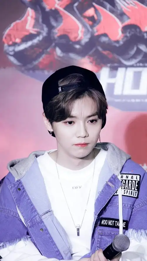 180123 热血街舞团媒体探班 原图:星闻揭秘