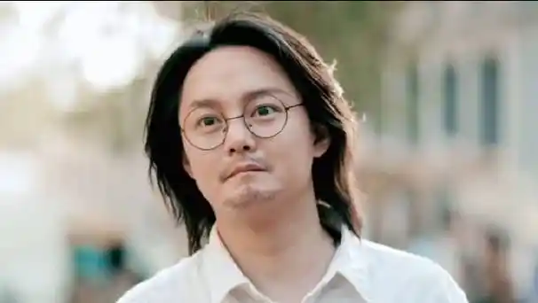 扬名立万尹正饰演的李家辉太绝了!