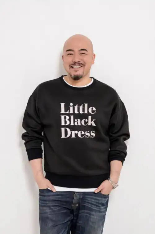 著名香港填词人和潮流人物黄伟文wyman 首次参与yohood活动就与yoho!