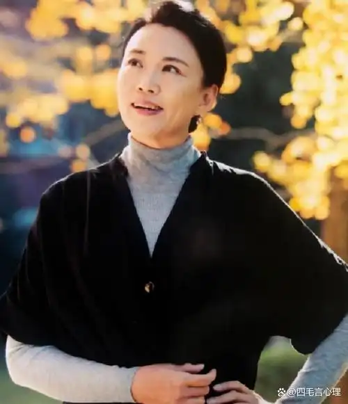 马丽,1966年3月15日出生于北京,毕业于中央戏剧学院,中国国家话剧院