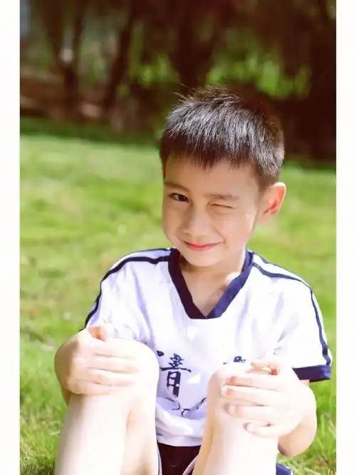 今天拍的小帅哥