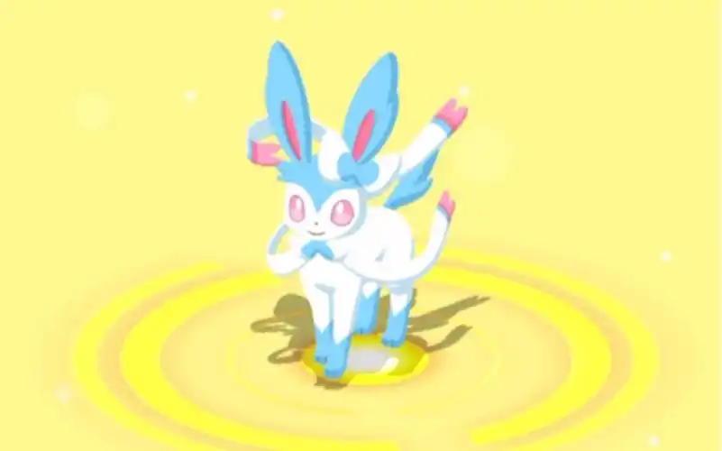 闪光伊布进化为仙子伊布啦