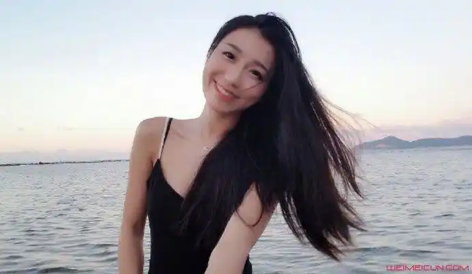 女主播小深深儿真名