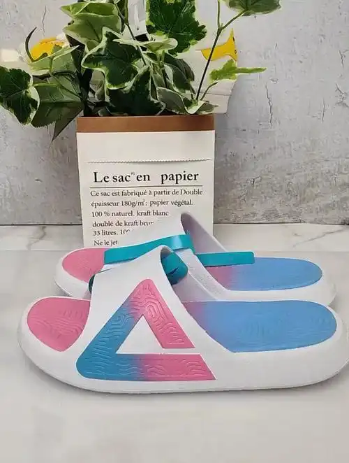 匹克态极大三角1.0运动拖鞋讲解测评,粉蓝渐变色,更加适合女孩