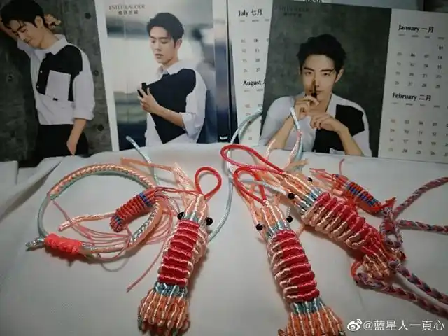 让编织虾虾穿上战战的同款 肥虾分享肖战同款配色手编虾