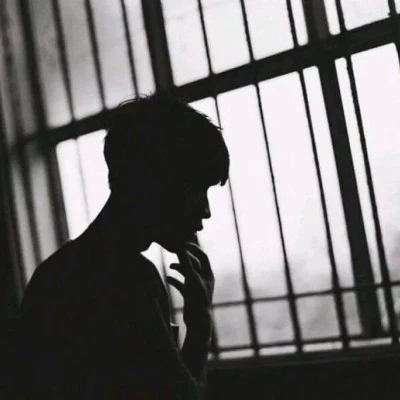 零五后·原宿·情侣头像,一左一右"超恩爱",00后早已设置