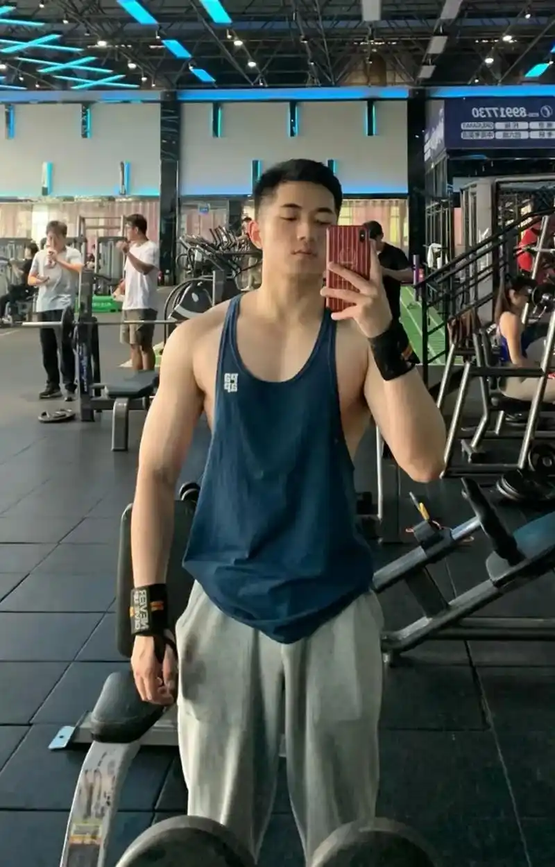 颜值高,身材好的型男体育生集合!#体育生 #肌肉男 #颜值  - 抖音