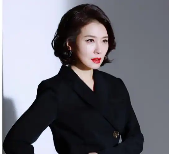 李一花从二婚失败无戏可拍到霸屏人生最大的幸运是遇到金成玲