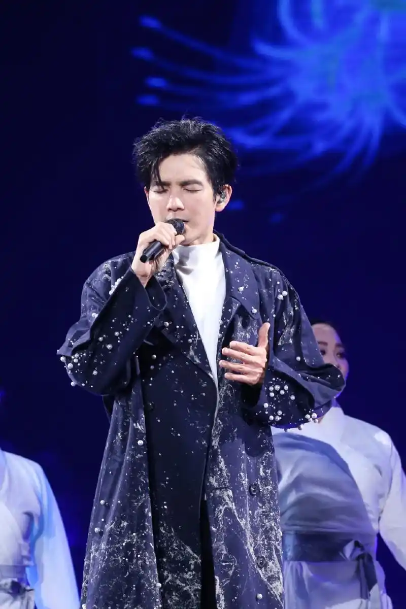 钟汉良演唱会图片