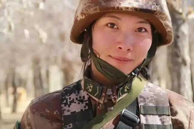 高原女兵,高颜值