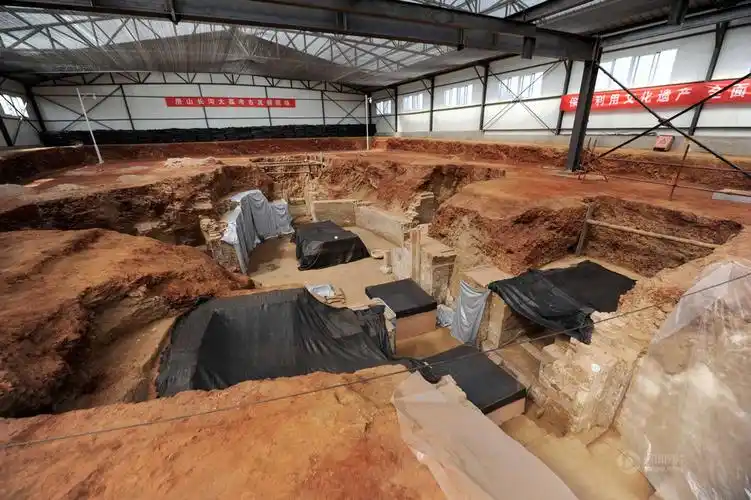 北京房山发现大型唐代墓葬