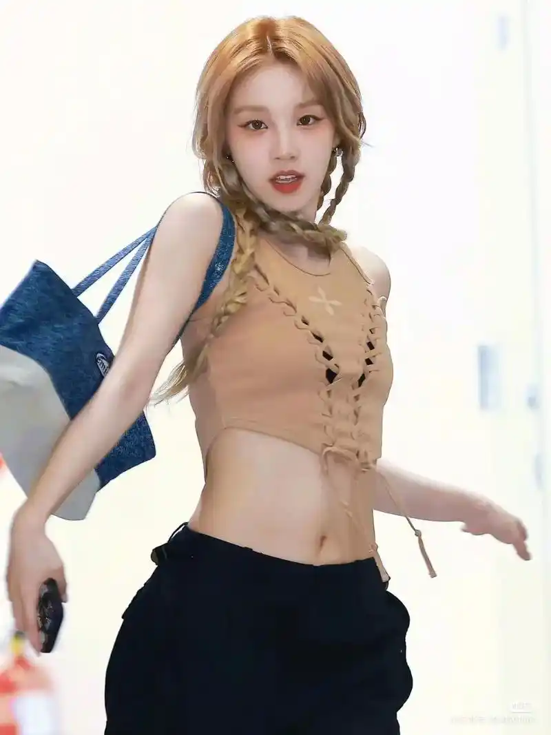 你觉得你担杀疯了的图 #宋雨琦 #gidle #辣妹 #韩 - 抖音