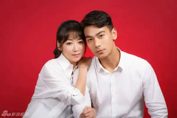 【组图】陈紫函领证结婚,男友晒结婚照,网友:幸福姐弟恋,陈紫函现在