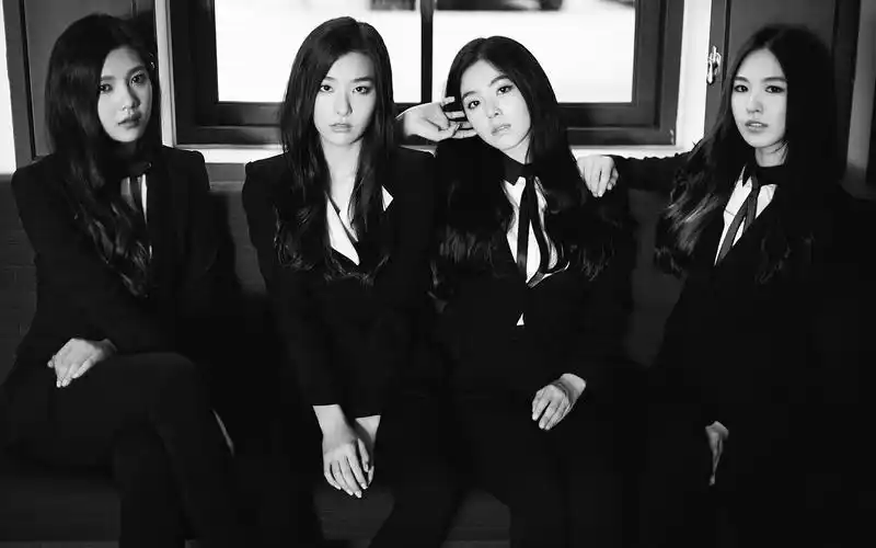 red velvet(红色天鹅绒)壁纸图片