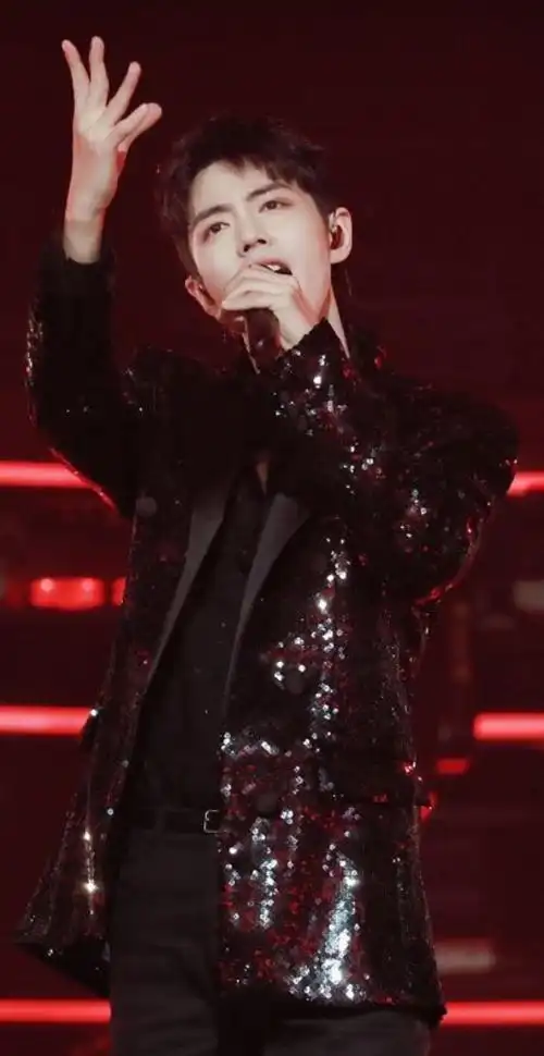 世上最大的快乐就是看肖战跳舞