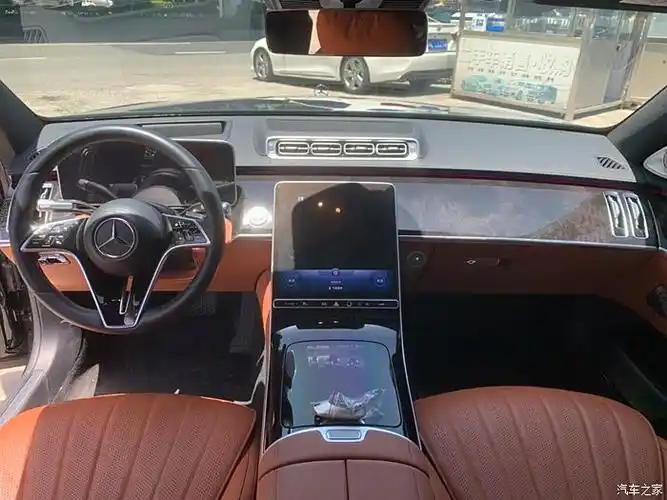 70多万开走 2021款奔驰s400l豪华型