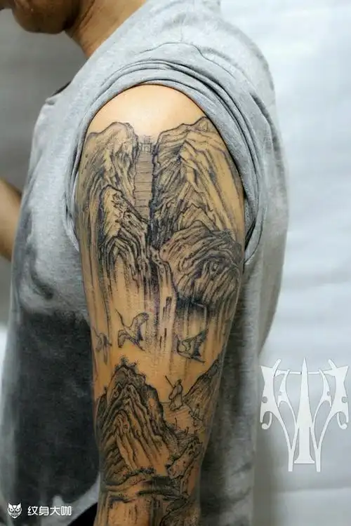 山水花臂_水墨国画纹身图案大全 - 纹身大咖