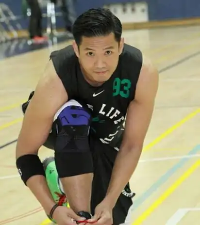 图跑男陈建州被撕只因太弱自揭年少伤疤